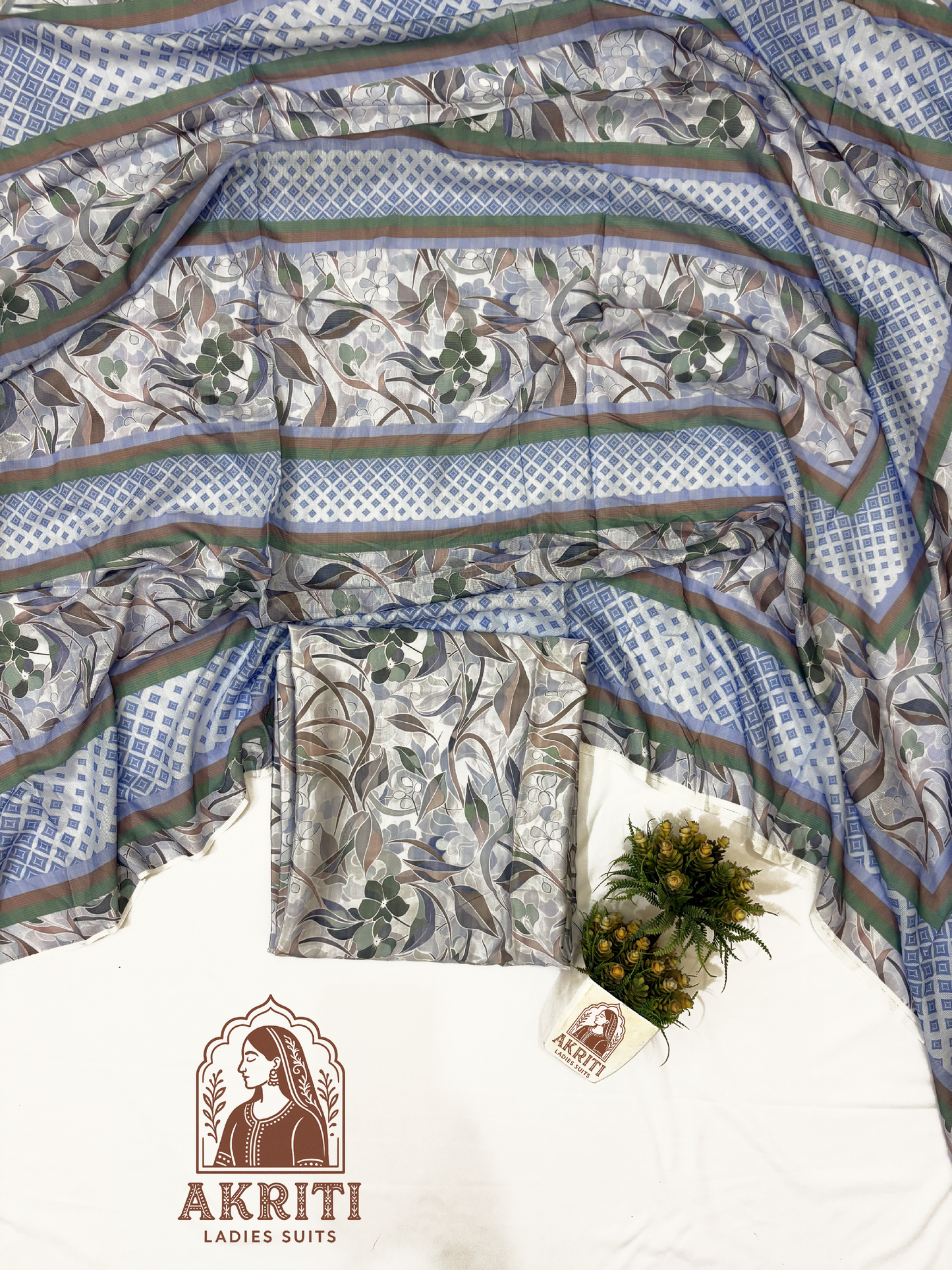 VANYA VINES SET